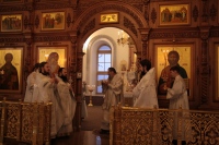 Митрополит Артемий в праздник Обрезания Господня возглавил Божественную литургию в Спасо-Преображенском соборе
