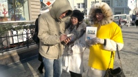 Полторы тысячи хабаровчан поставили свои подписи во время акции против абортов в краевом центре