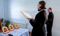 В двух поселковых общинах впервые совершены Литургия и покаянный канон Андрея Критского