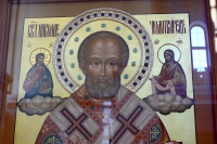 Нимб с аметистами украсил икону главного храма Хабаровска