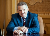 Губернатор Вячеслав Шпорт поздравил жителей края с праздником Пасхи