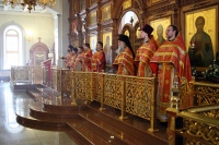 Правящий архиерей вручил награды восьми клирикам Хабаровской епархии