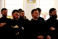 В Хабаровской семинарии студентам рассказали о канонизации святых