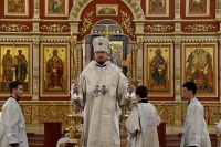 Правящий архиерей возглавил Божественную литургию в Троицкую вселенскую родительскую субботу