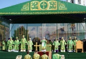 Митрополит Владимир сослужил Святейшему Патриарху Кириллу на соборной площади Вологодского кремля
