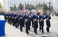 Митрополит Артемий посетил парад войск в честь Великой Победы