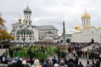 Митрополит Артемий принял участие в торжественном богослужении в Свято-Троицкой Сергиевой Лавре
