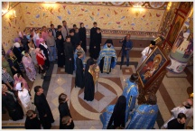 Перенесение святынь - патриаршего дара в храм Хабаровской семинарии (12 ссентября 2008 года)