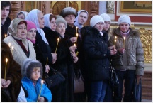 Прибытие в Хабаровск иконы с частицей мощей святого великомученика Пантелеимона (12 февраля 2009 года)