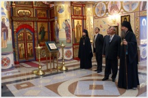 Посещение Хабаровской семинарии президентом Республики Саха (Якутия) В. А. Штыровым (1 сентября 2009 года)