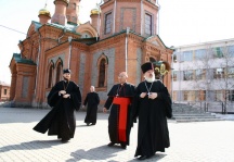 Кардинал Стивен Фумио Гамао посетил Хабаровскую семинарию и храмы Хабаровска