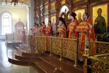 Митрополит Игнатий вручил богослужебно-иерархические награды священникам 8 мая 2016 г.