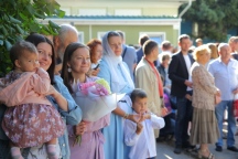 Митрополит Артемий совершил молебен перед началом нового учебного года в Русской Классической Школе 1 сентября 2021 года